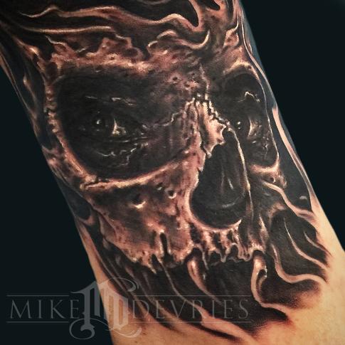 Tattoos - Skull on Leg - 119581